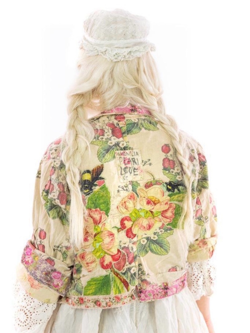 Magnolia Pearl JACKET 657-BLMBR-OS
Printed Cropped Kelley Coat